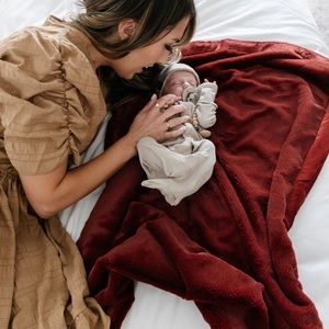Saranoni Lush Receiving blanket